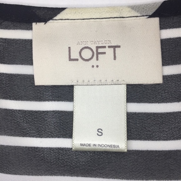 Ann Taylor Loft Sheer Striped Top Size S - Picture 6 of 7